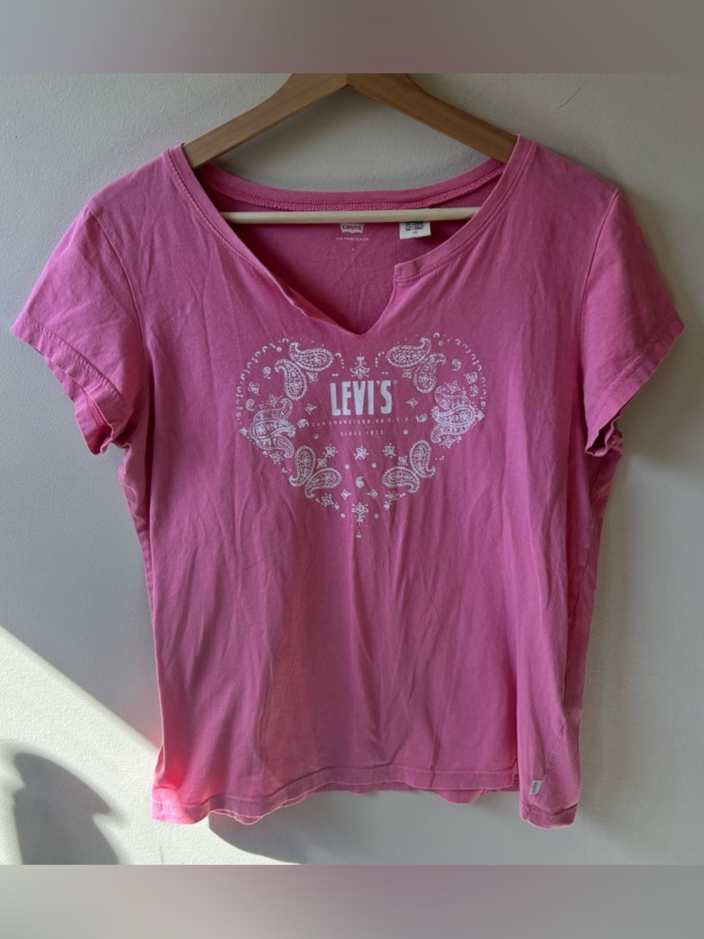 Levi's Pink Paisley Short Sleeve Tee